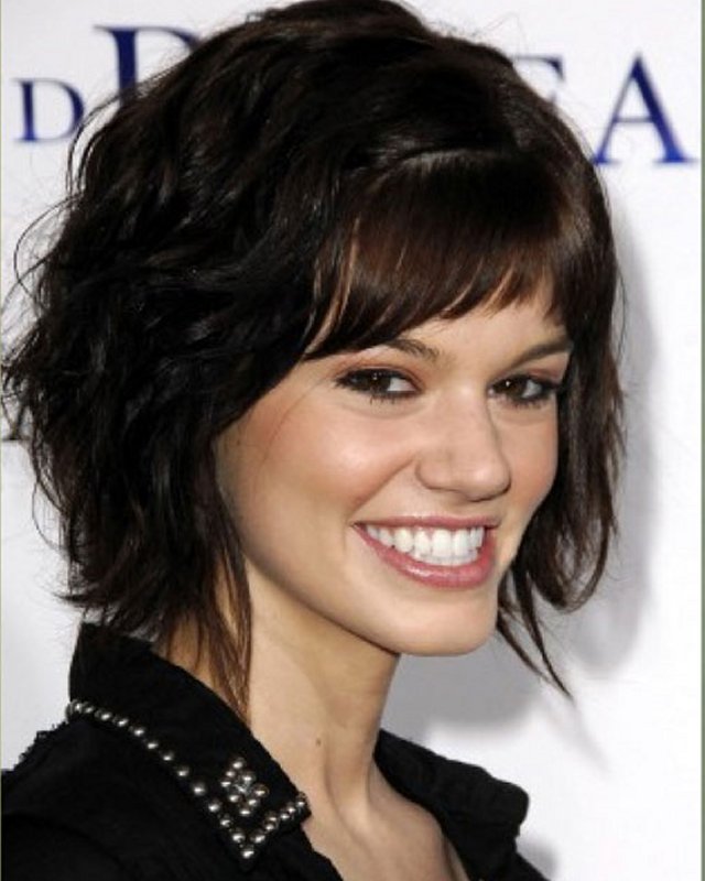 Short Haircuts For Women With Thick Wavy Hair